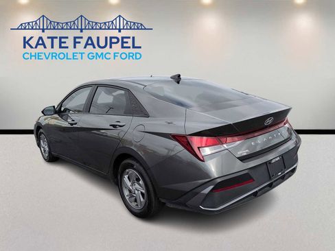 Used 2024 Hyundai Elantra SE image 5