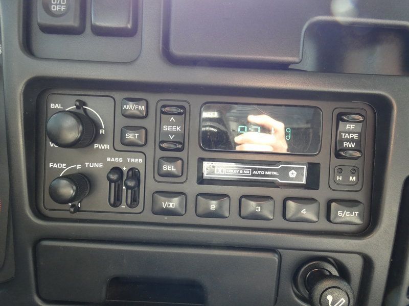 Used 1997 Dodge Ram 2500 Truck 2WD Club Cab image 14