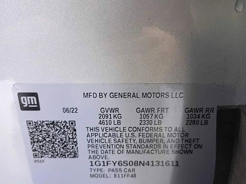 Used 2022 Chevrolet Bolt EUV LT w/ Convenience Package image 25