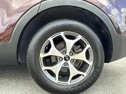 Certified 2022 Kia Telluride EX image 19