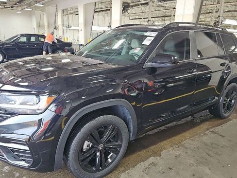 Used 2022 Volkswagen Atlas SEL R-Line image 1