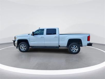 Used 2017 GMC Sierra 2500 SLE w/ HD SLE Preferred Plus Package
