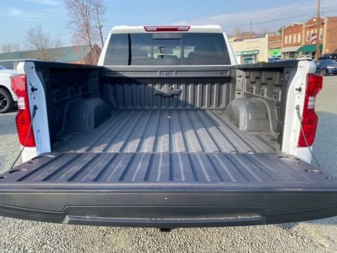 New 2025 Chevrolet Silverado 1500 LT AWD/4WD image 18