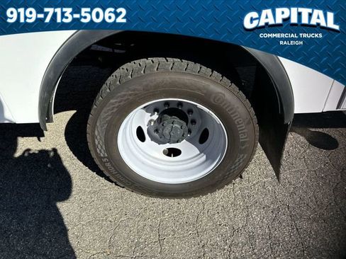 New 2024 Ford F550 4x4 Regular Cab Super Duty image 13