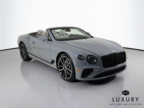 Used 2022 Bentley Continental GT AWD/4WD image 3