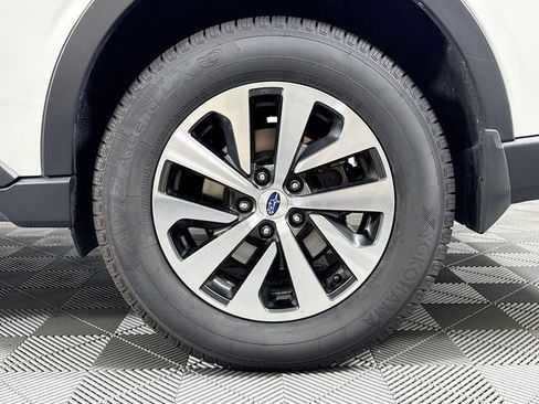 Used 2021 Subaru Outback Premium w/ Popular Package #1 AWD/4WD image 43