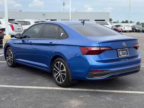 Certified 2024 Volkswagen Jetta Sport FWD image 8