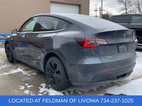 Used 2021 Tesla Model Y Long Range image 2