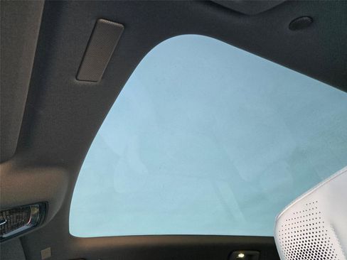 New 2026 Cadillac Escalade IQL Luxury image 9