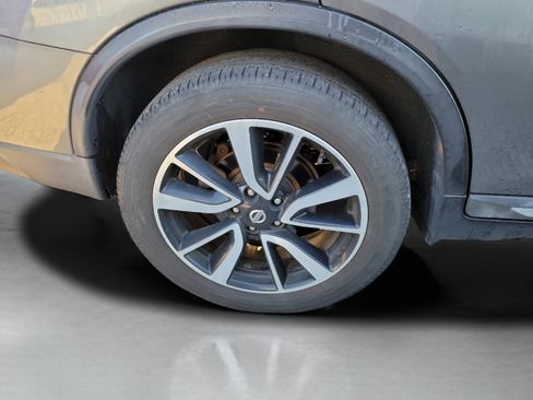 Used 2019 Nissan Rogue SL image 17