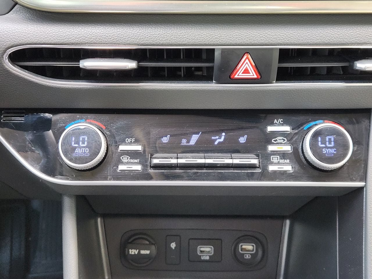 Used 2023 Hyundai Sonata SEL w/ Convenience Package FWD image 15