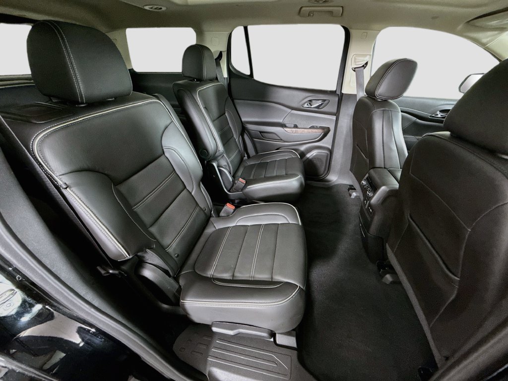 Used 2023 GMC Acadia Denali w/ Denali Ultimate Package FWD image 30
