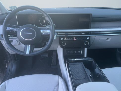 Certified 2025 Hyundai Tucson SEL image 12