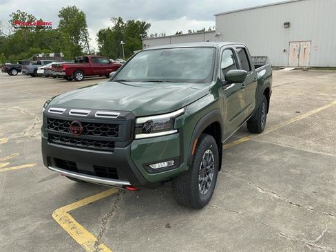 New 2026 Nissan Frontier PRO-4X w/ Pro-4x Convenience Package AWD/4WD image 3