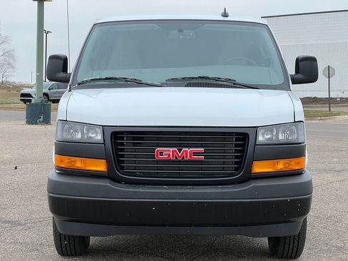 New 2025 GMC Savana 3500 Extended w/ Driver Convenience Package RWD image 37