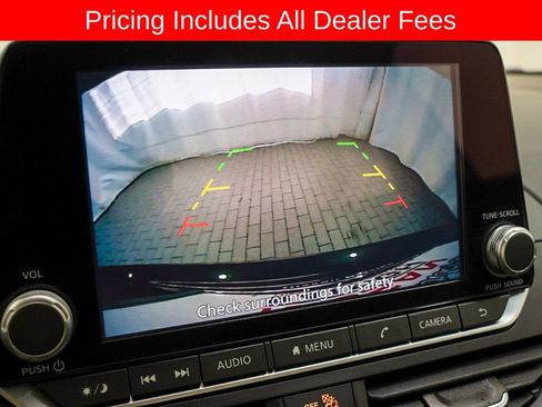 Certified 2025 Nissan Altima 2.5 SR FWD image 13
