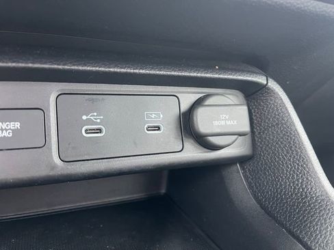 Certified 2025 Honda Civic Sport image 27