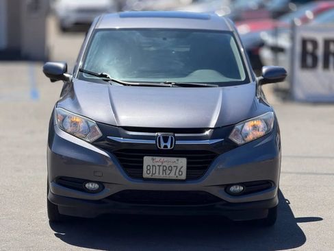 Used 2018 Honda HR-V EX image 4