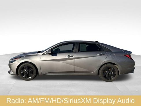 Used 2021 Hyundai Elantra SEL w/ Convenience Package image 5