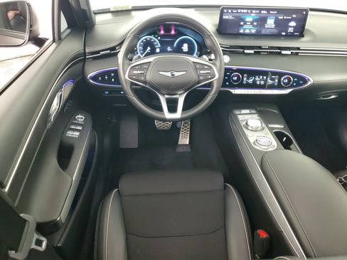 Used 2023 Genesis GV70 2.5T w/ Sport Prestige Package image 14