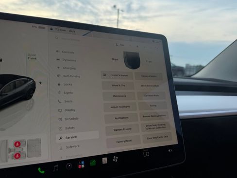 Used 2023 Tesla Model 3 Long Range AWD/4WD image 33