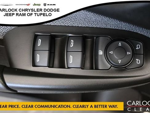 Used 2025 Chevrolet TrailBlazer LT AWD/4WD image 26