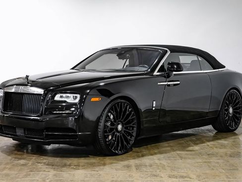 Used 2016 Rolls-Royce Dawn image 5