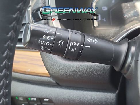 Used 2022 Honda CR-V Touring image 22