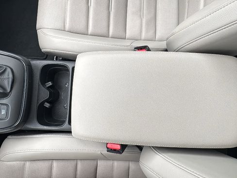 Used 2024 Honda CR-V EX-L image 22