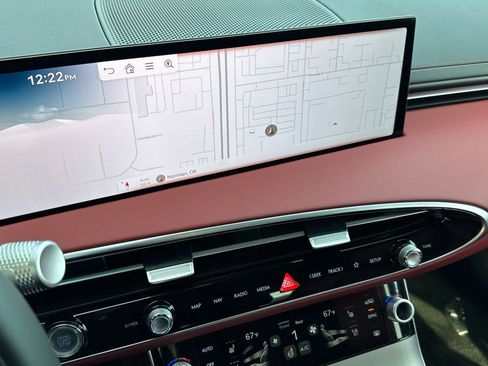 New 2026 Genesis GV70 3.5T Sport Advanced AWD/4WD image 13