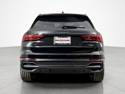 Used 2023 Audi Q3 2.0T Premium Plus w/ Premium Plus Package image 4