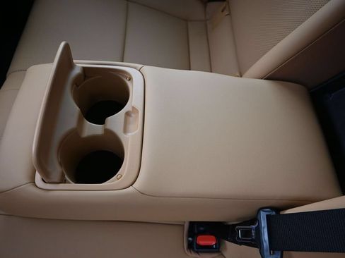 Certified 2023 Lexus ES 300h w/ Premium Package FWD image 17