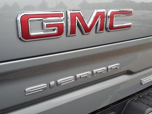 Used 2025 GMC Sierra 1500 Elevation w/ Elevation Premium Package image 29