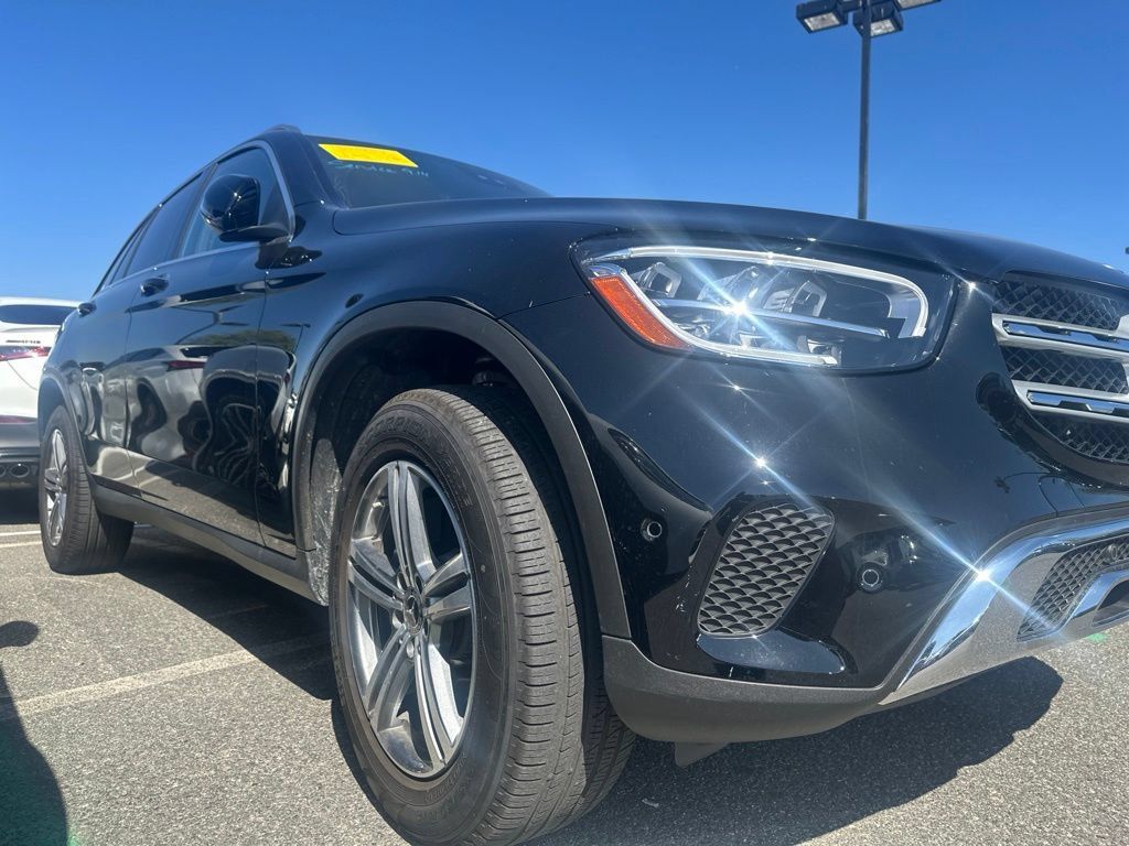 Used 2022 Mercedes-Benz GLC 300 image 7
