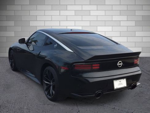 Used 2023 Nissan Z w/ Floor Mat Package (L93) RWD image 3