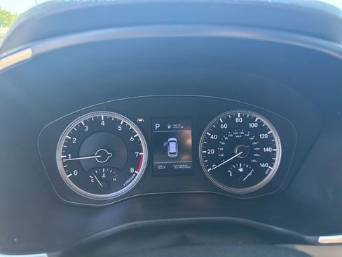 Used 2019 Hyundai Santa Fe SE w/ Cargo Package FWD image 25