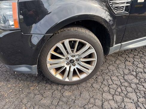 Used 2013 Land Rover Range Rover Sport HSE LUX w/ Luxury Interior Pkg image 2