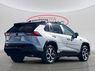 Used 2024 Toyota RAV4 XSE w/ Weather Package video 3