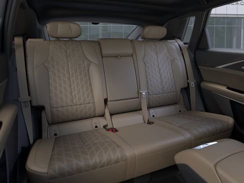 New 2025 Cadillac Lyriq Sport image 17