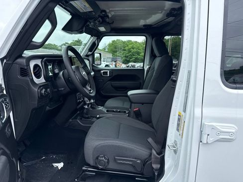 New 2026 Jeep Wrangler Unlimited Sport AWD/4WD image 16
