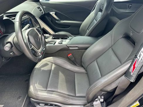 Used 2018 Chevrolet Corvette Z06 RWD image 14