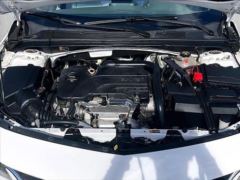 Used 2018 Chevrolet Malibu LS image 11