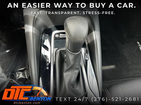 Used 2024 Toyota Corolla SE FWD image 24