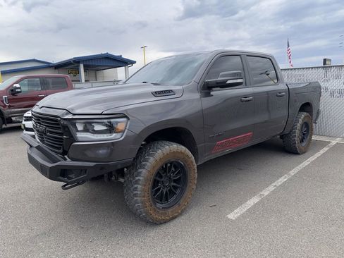 Used 2021 RAM 1500 Big Horn AWD/4WD image 1
