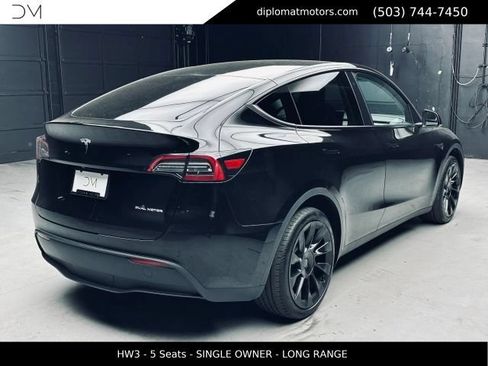 Used 2023 Tesla Model Y Long Range AWD/4WD image 6