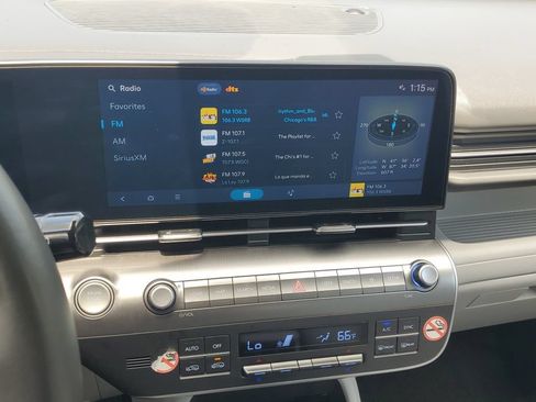 Used 2024 Hyundai Kona SEL FWD image 11