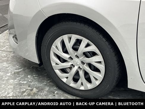 Used 2019 Toyota Corolla LE image 22