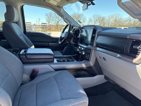 Used 2025 Ford F150 XLT w/ Equipment Group 301A Standard image 18