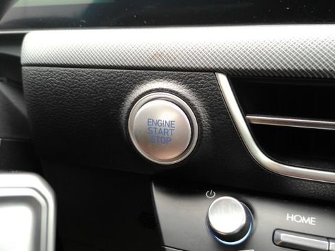 Used 2025 Hyundai Sonata SEL FWD image 41