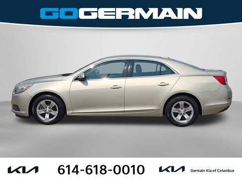 Used 2016 Chevrolet Malibu LT FWD image 12
